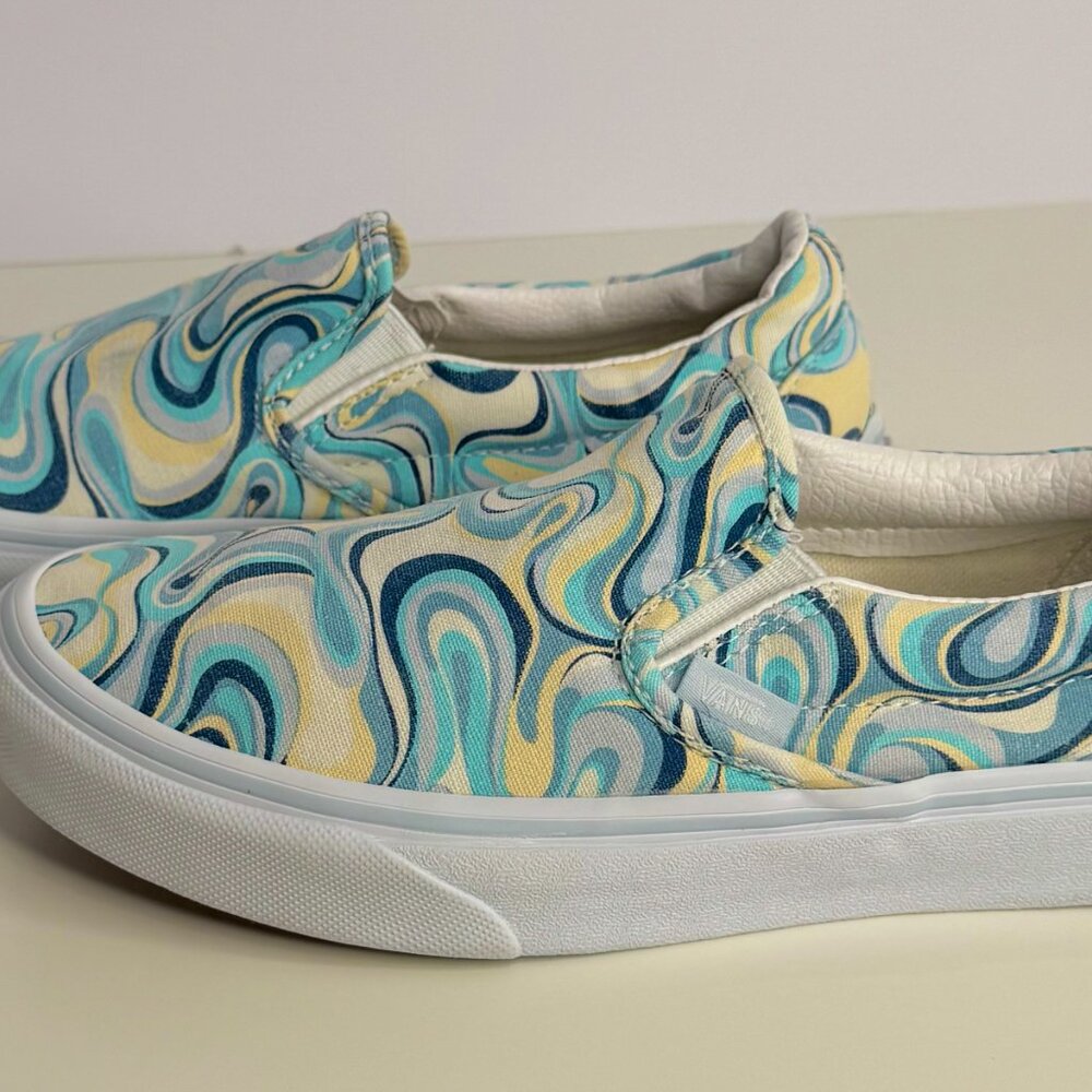 Women's 6.5 Vans Slip-On Swirl Turquoise Skate Shoes - Picture 3 of 8